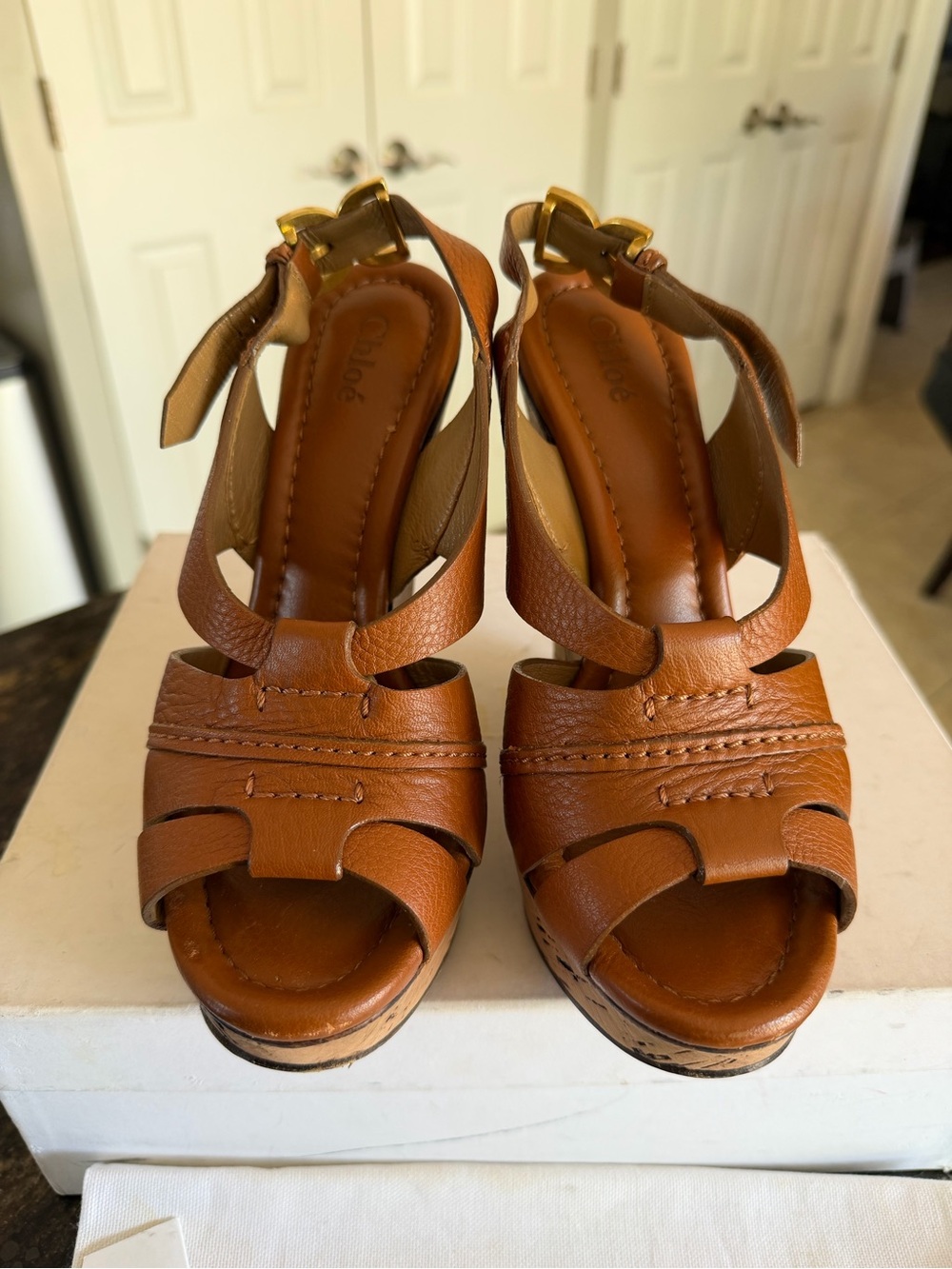 Chloé Tan Leather Cork Wedge Sandals - Picture 8 of 9